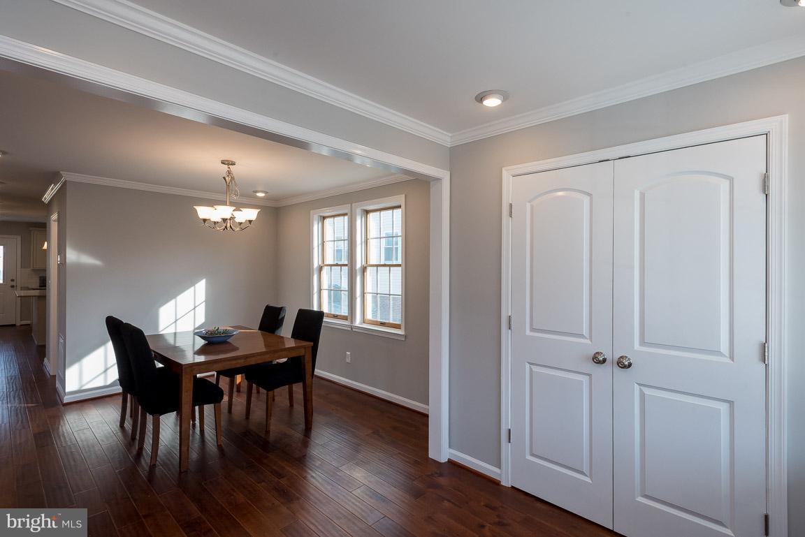 417 Riverside Drive Baltimore, MD 21221 - Photo 8 of 48 Gallery Image 8