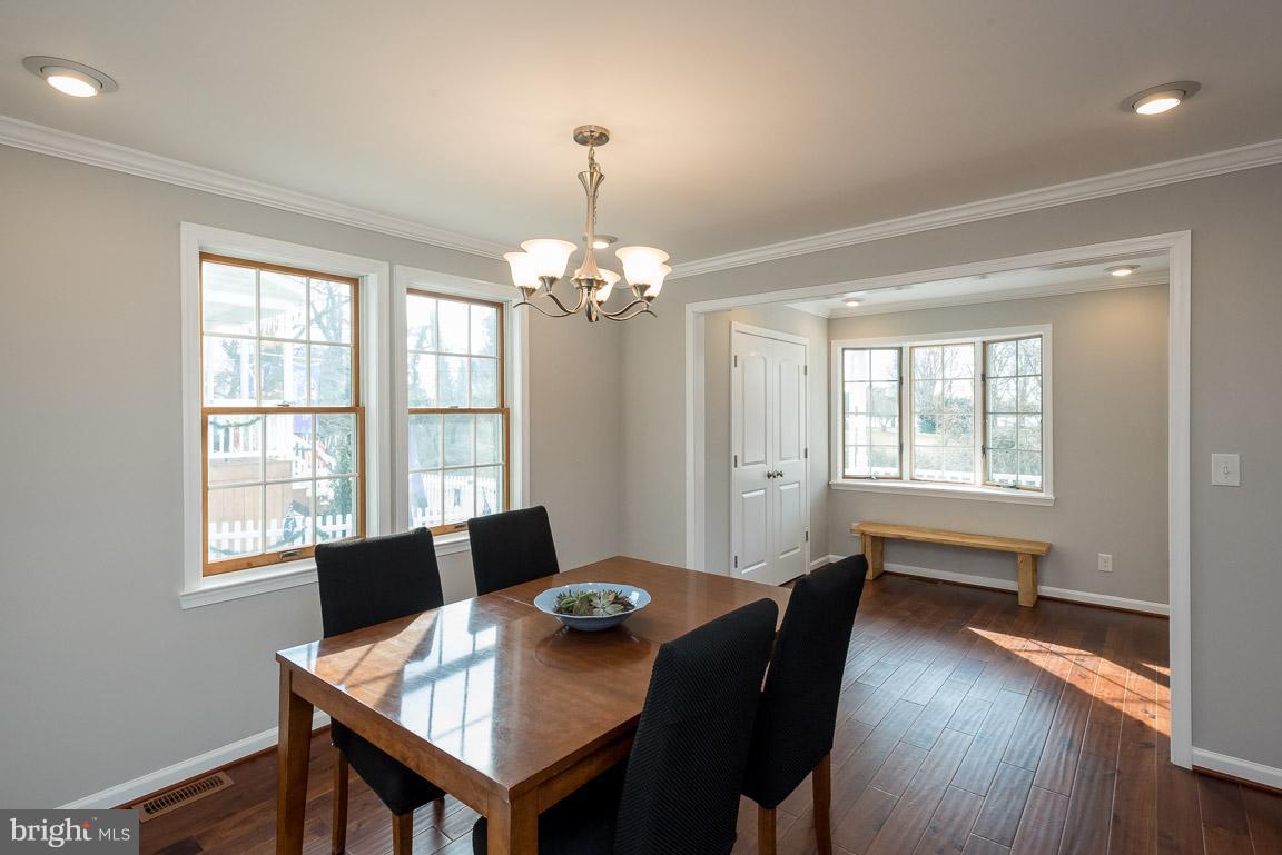 417 Riverside Drive Baltimore, MD 21221 - Photo 10 of 48 Gallery Image 10