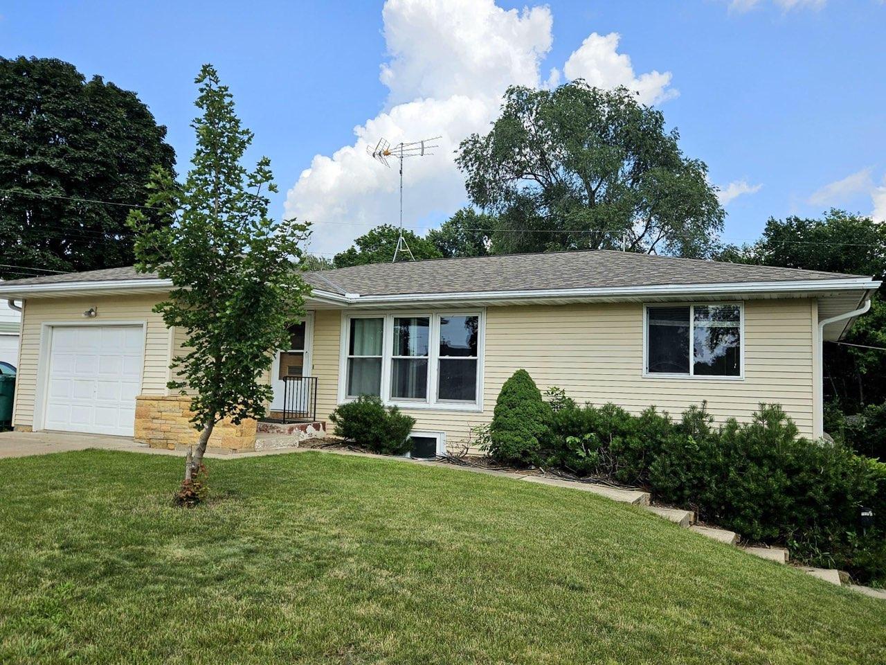 1616 1st Avenue Northeast Rochester, MN 55906 - Photo 1 of 1 Gallery Image 1