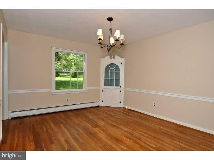 827 Byers Road Chester Springs, PA 19425 - Photo 5 of 23 Dining Room