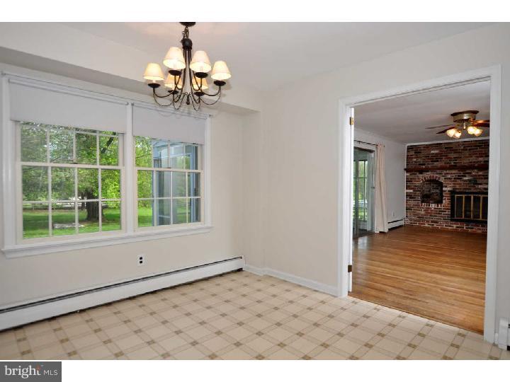 827 Byers Road Chester Springs, PA 19425 - Photo 8 of 23 Breakfast Room