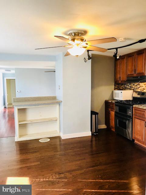 44 Pine Street Beverly, NJ 08010 - Photo 10 of 29