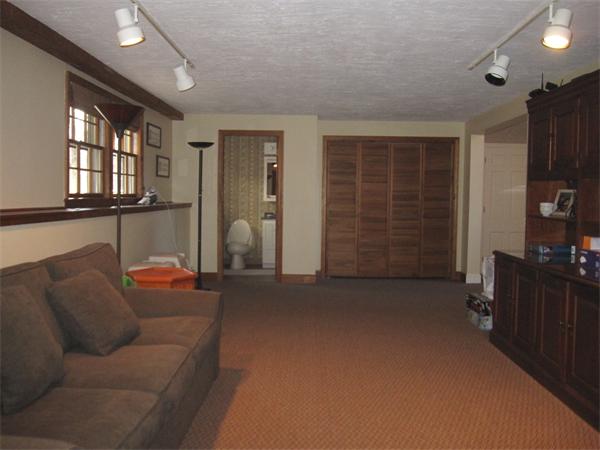 21 Longmeadow Road Westborough, MA 01581 - Photo 24 of 30 Gallery Image 24