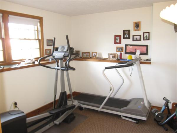 21 Longmeadow Road Westborough, MA 01581 - Photo 27 of 30 Gallery Image 27