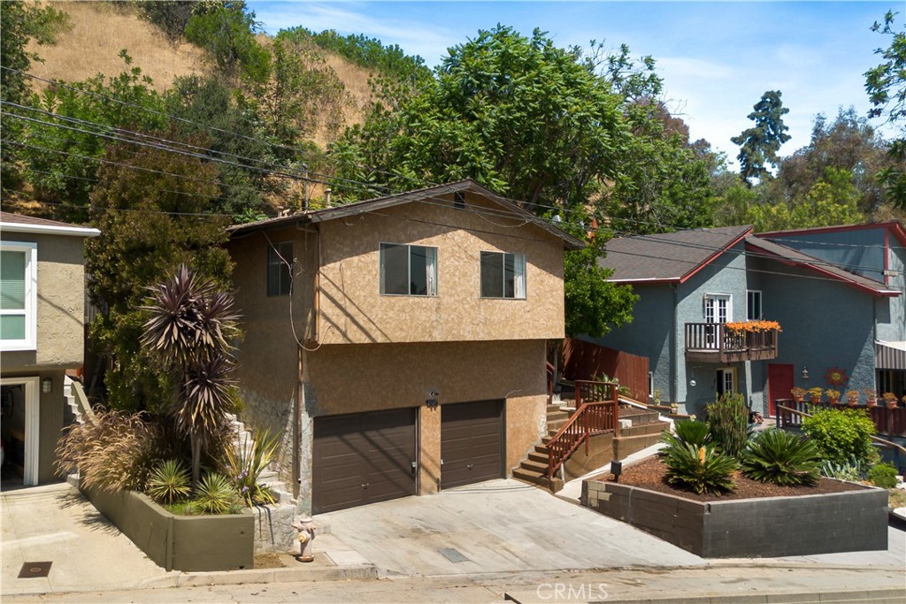 5335 Monterey Road Los Angeles, CA 90042 - Photo 5 of 33