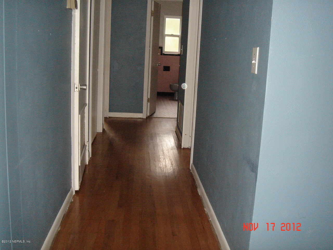 423 Ralph Street Orange Park, FL 32073 - Photo 11 of 21 Hallway