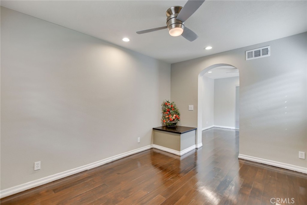 22795 Raven Way Grand Terrace, CA 92313 - Photo 25 of 44