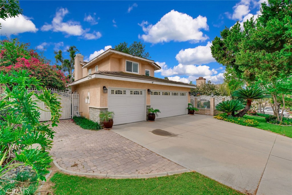 22795 Raven Way Grand Terrace, CA 92313 - Photo 3 of 44