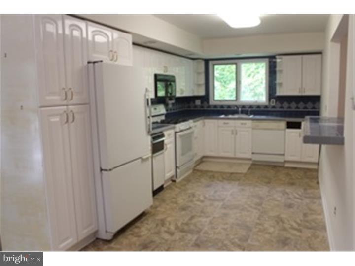 135 Tuckerton Road Shamong, NJ 08088 - Photo 3 of 18 Gallery Image 3