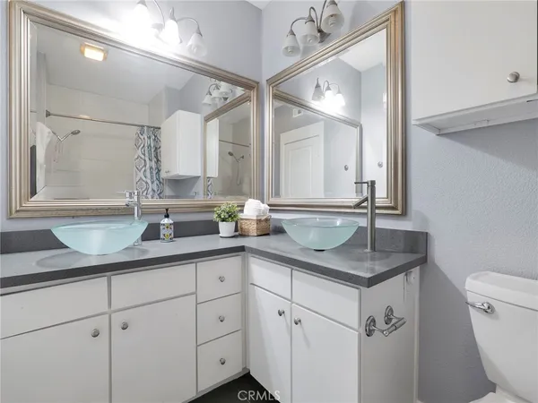 $500,000 | 24507 Town Center Drive, Unit 7418, Valencia, CA 91355