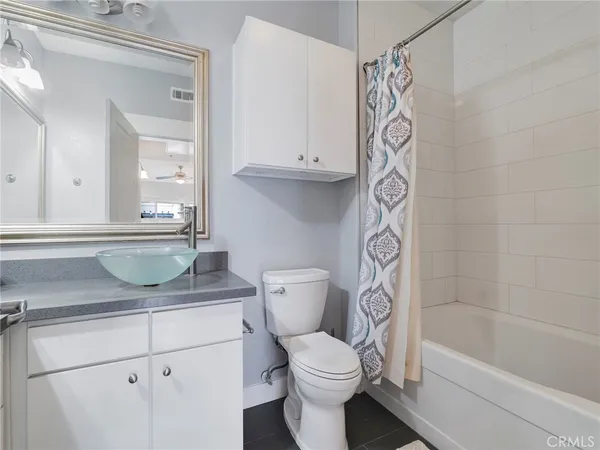 $500,000 | 24507 Town Center Drive, Unit 7418, Valencia, CA 91355