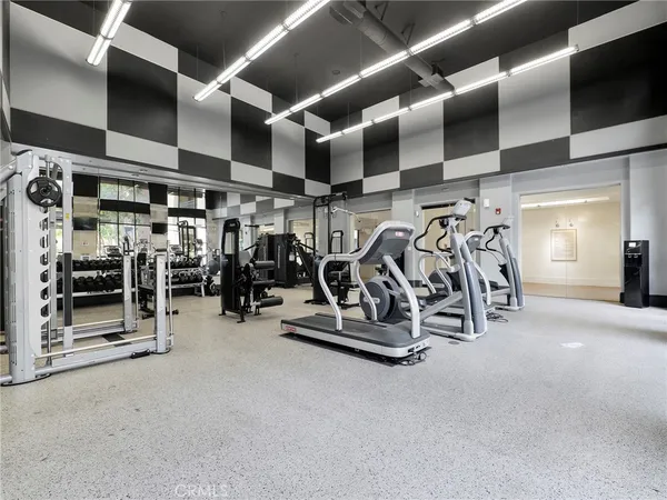 $500,000 | 24507 Town Center Drive, Unit 7418, Valencia, CA 91355