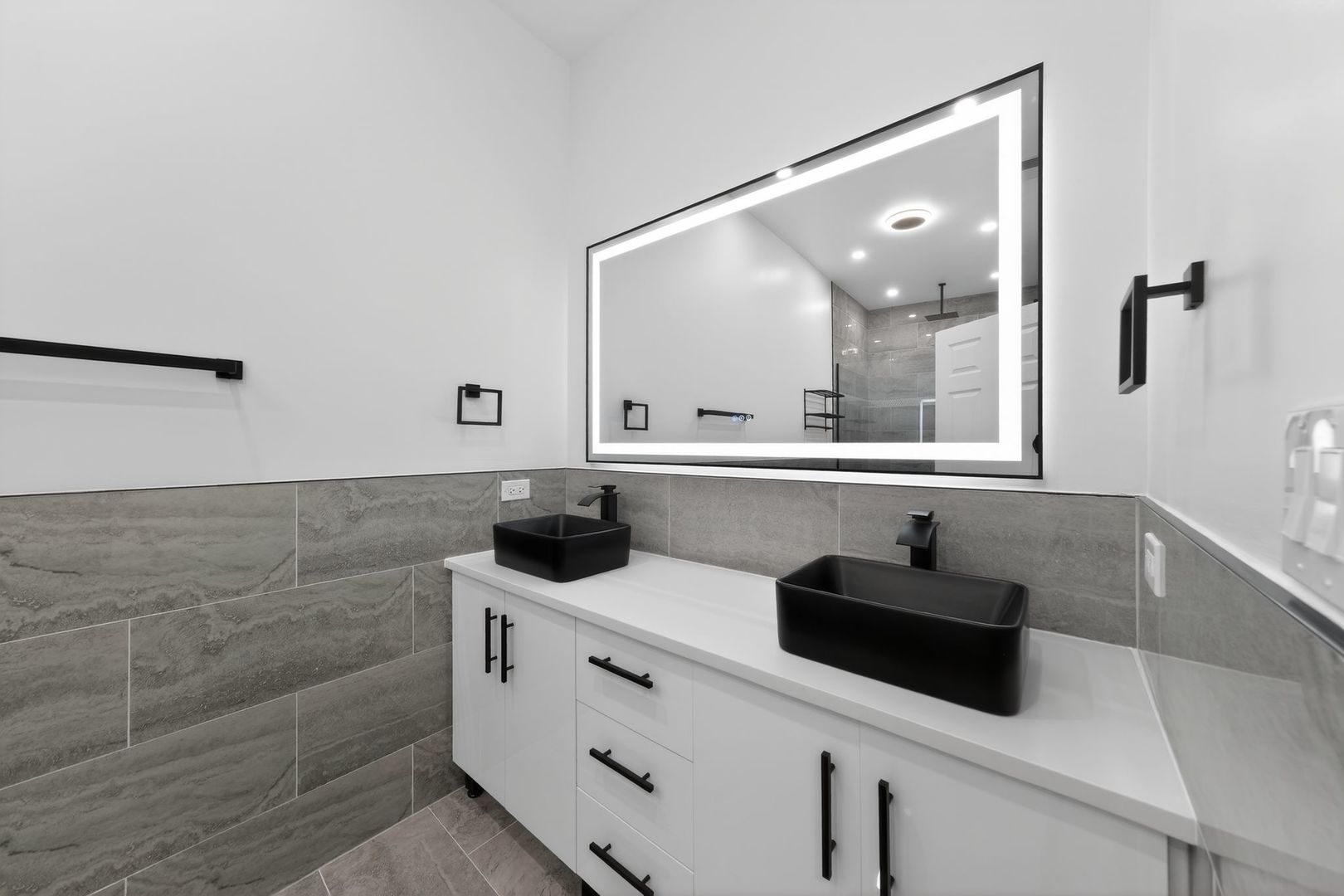 148 West 59th Street Chicago, IL 60621 - Photo 14 of 31