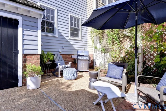 a view of outdoor space yard and patio