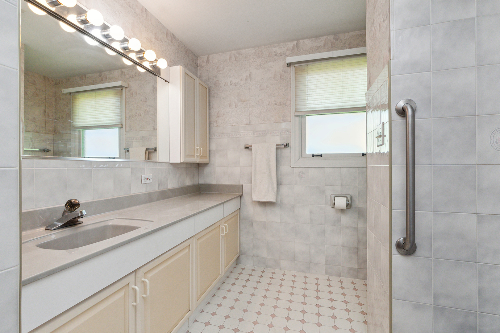 9012 89th Street Hickory Hills, IL 60457 - Photo 17 of 29