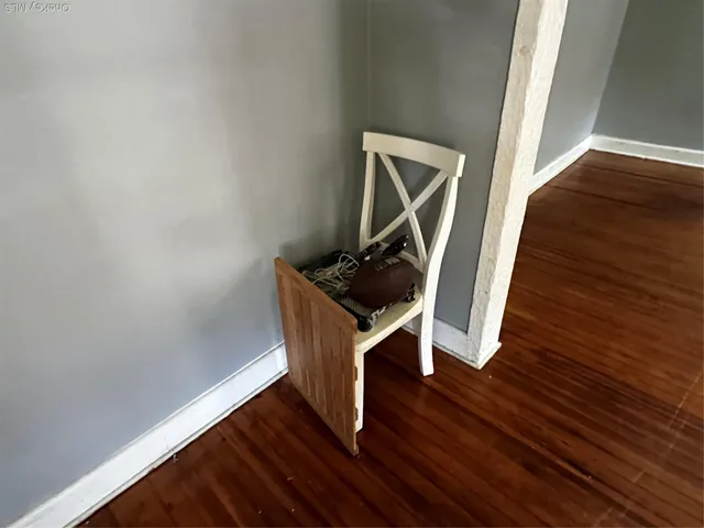 $760,000 | 5 Spring Lane, Great Neck, NY 11024