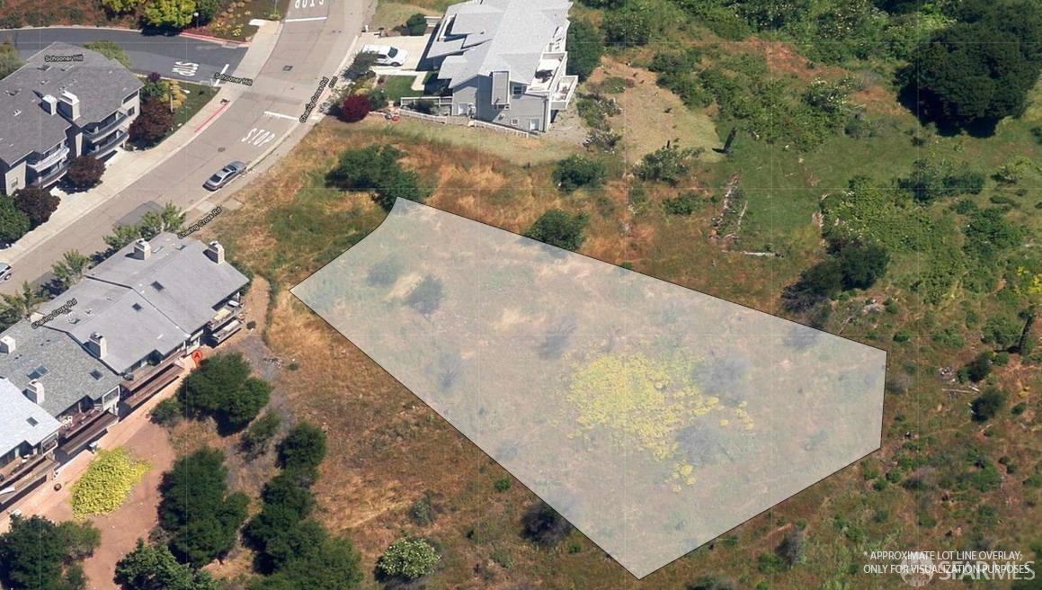 6700 Charing Cross Road Berkeley, CA 94705 - Photo 5 of 13 a view of a yard