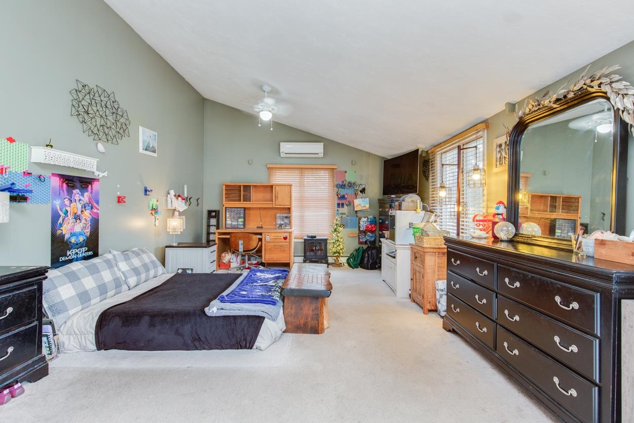 131 Bush Hill Road Pelham, NH 03076 - Photo 25 of 52