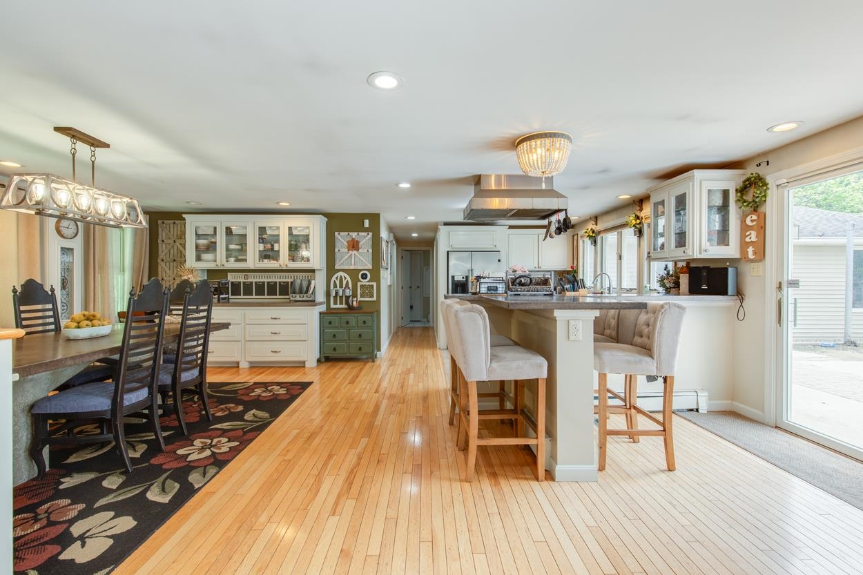131 Bush Hill Road Pelham, NH 03076 - Photo 9 of 52