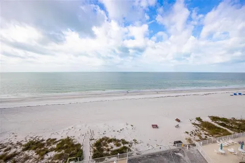 $769,000 | 19450 Gulf Boulevard, Unit 705, Indian Shores, FL 33785