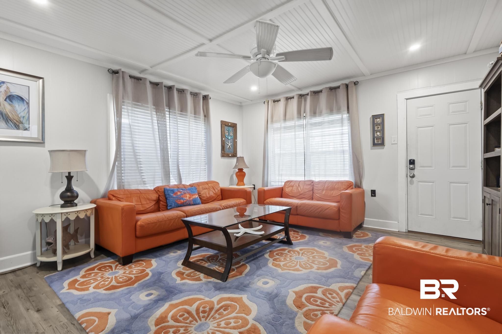 562 Veterans Road Gulf Shores, AL 36542 - Photo 14 of 32 Living room with wood finished floors, baseboards, ceiling fan, and recessed lighting