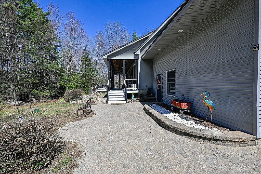 80 North Dorr Way Wakefield, NH 03830 - Photo 8 of 60