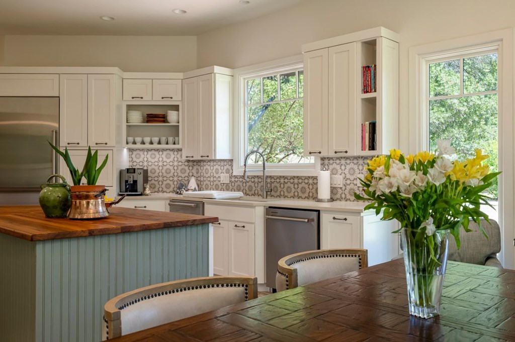 1267 Funf Kinder Road Fredericksburg, TX 78624 - Photo 18 of 92