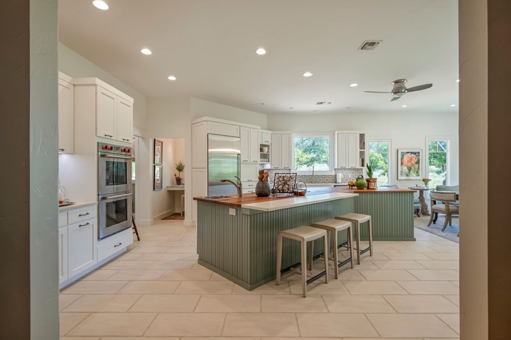 1267 Funf Kinder Road Fredericksburg, TX 78624 - Photo 23 of 92