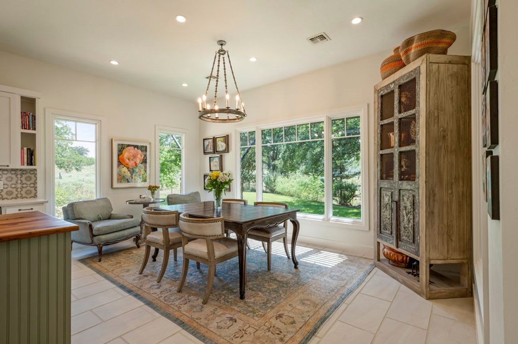 1267 Funf Kinder Road Fredericksburg, TX 78624 - Photo 27 of 92