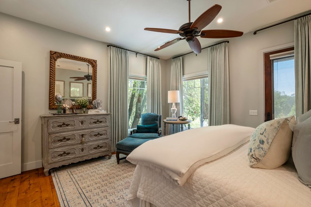 1267 Funf Kinder Road Fredericksburg, TX 78624 - Photo 34 of 92