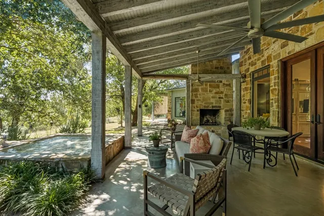 $1,750,000 | 1267 Funf Kinder Road, Fredericksburg, TX 78624