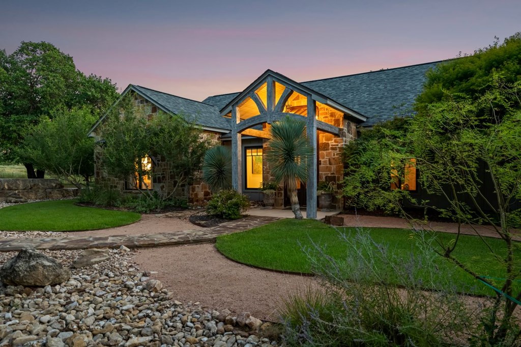 1267 Funf Kinder Road Fredericksburg, TX 78624 - Photo 77 of 92