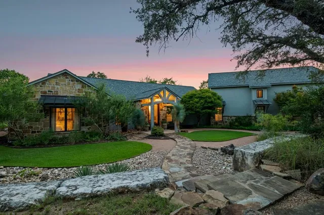 $1,750,000 | 1267 Funf Kinder Road, Fredericksburg, TX 78624