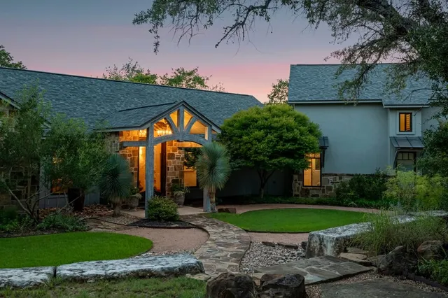 $1,750,000 | 1267 Funf Kinder Road, Fredericksburg, TX 78624