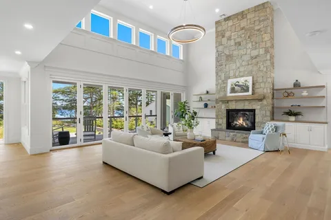 $5,495,000 | 26 Wheeler Road, Mashpee, MA 02649
