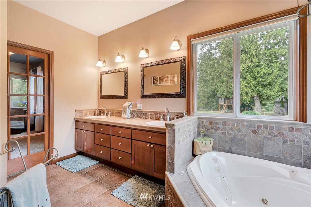 9929 Peace Road Blaine, WA 98230 - Photo 15 of 25 Gallery Image 15