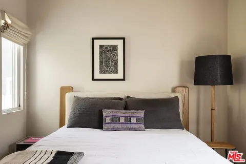 $1,195,000 | 2813 Herkimer Street, Los Angeles, CA 90039