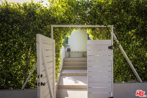 $1,195,000 | 2813 Herkimer Street, Los Angeles, CA 90039