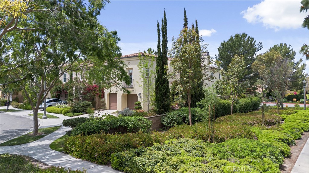 25 Longvale Irvine, CA 92602 - Photo 7 of 58 a view of a house with a yard and plants