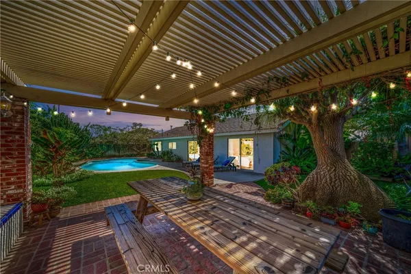 $1,350,000 | 3140 Coolidge Avenue, Costa Mesa, CA 92626