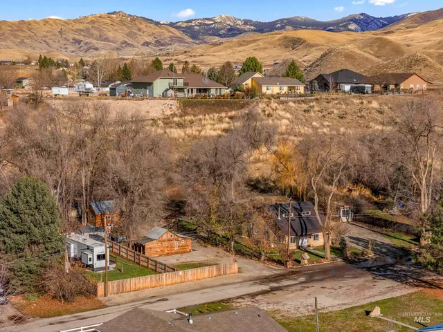 $235,000 | 124 Canyon Street, Horseshoe Bend, ID 83629