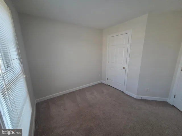 $3,200 | 8183 Skelton Circle, Falls Church, VA 22042