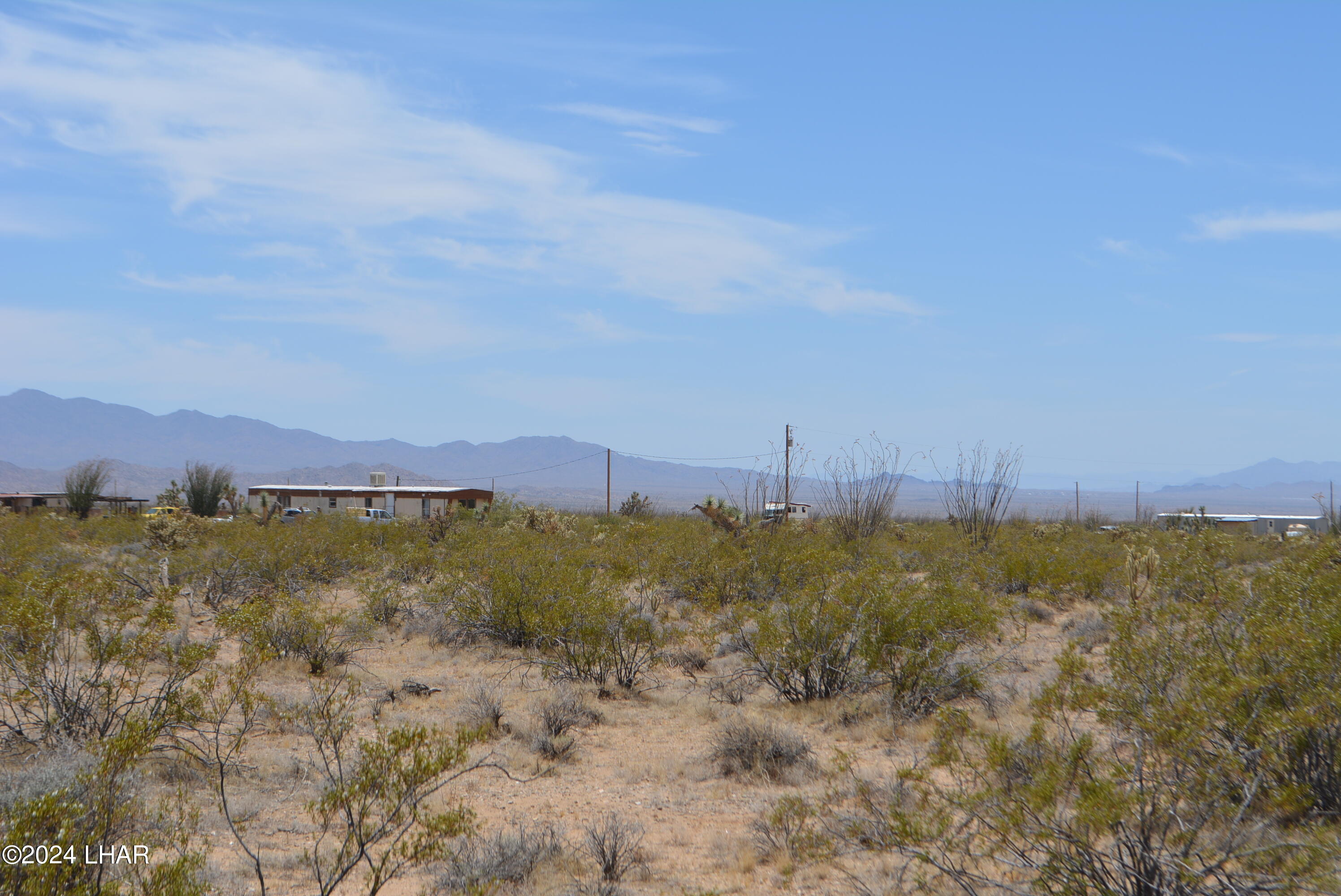 4-lots South 4-lots S Carmen Road Yucca, AZ 86438 - Photo 10 of 28 DSC_0657