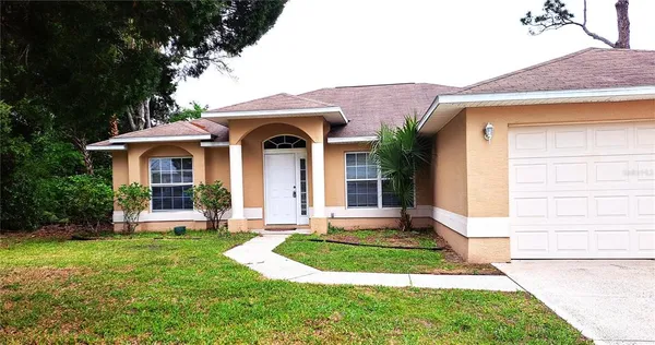 $1,800 | 30 Patricia Drive, Palm Coast, FL 32164
