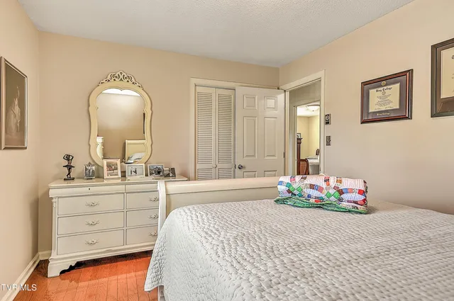 $365,000 | 186 Woodway Circle, Bluff City, TN 37618