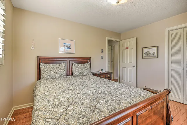 $365,000 | 186 Woodway Circle, Bluff City, TN 37618