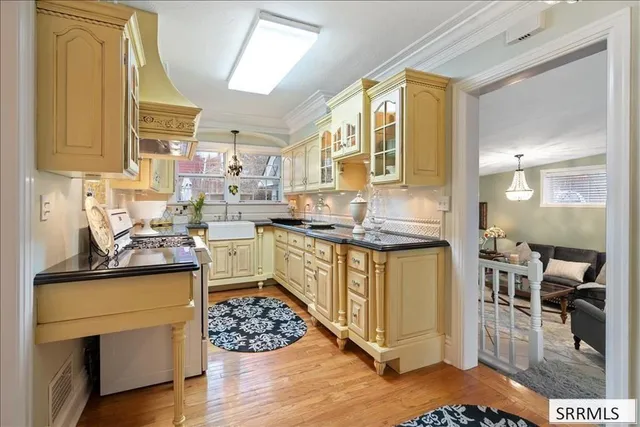 $2,200 | Undisclosed Address, Idaho Falls, ID 83404