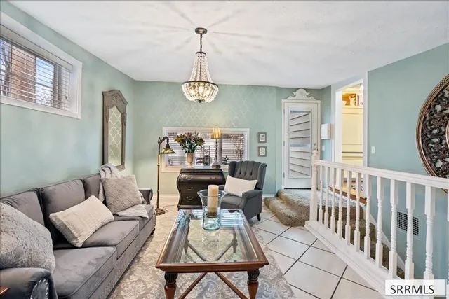 $2,200 | Undisclosed Address, Idaho Falls, ID 83404