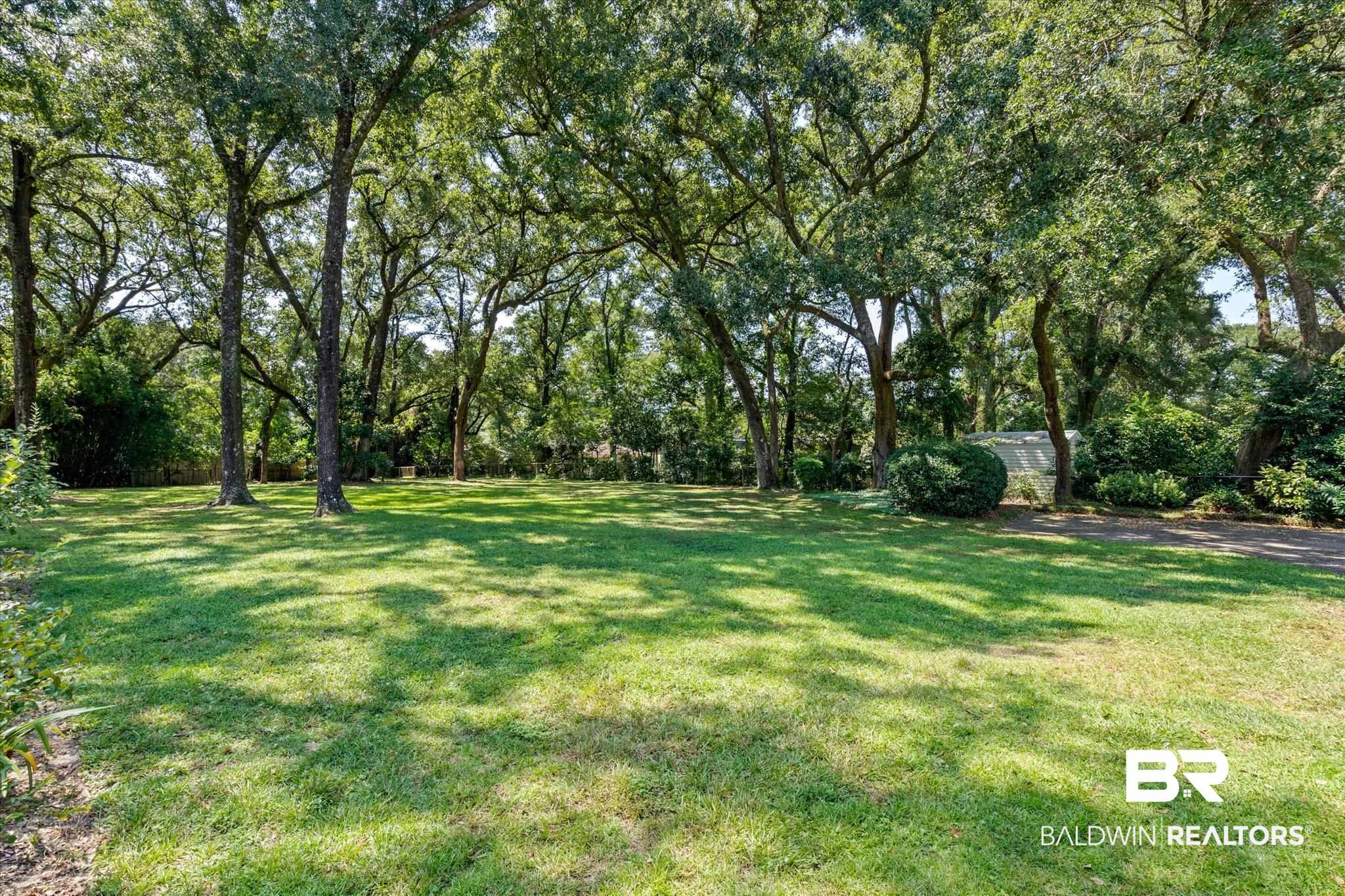4587 Hawthorne Place Mobile, AL 36608 - Photo 31 of 32 BACKYARD