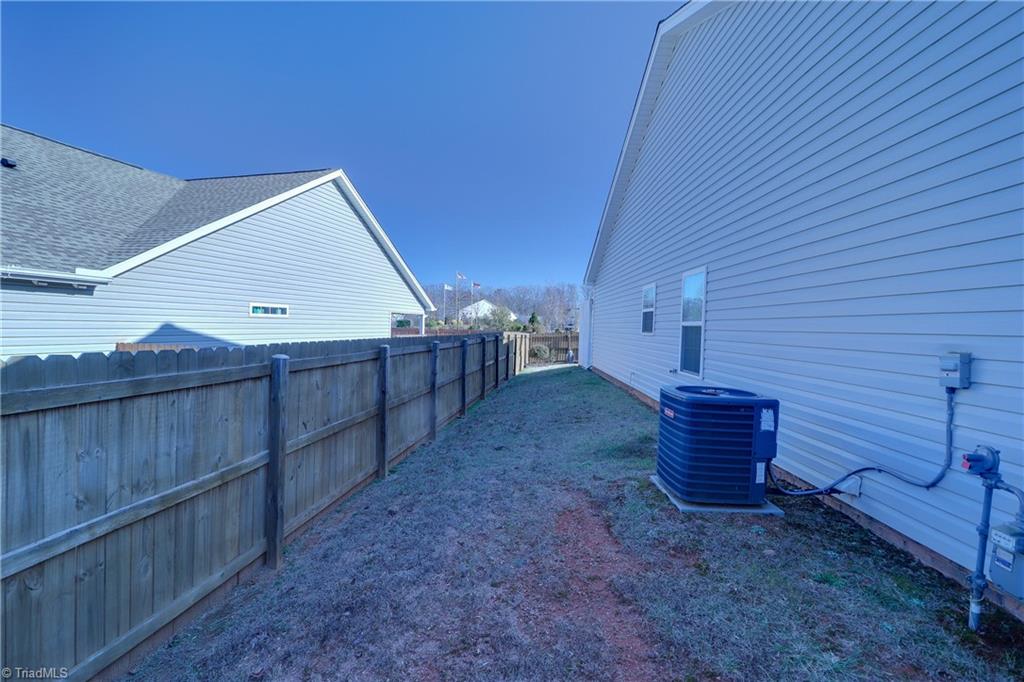 5366 Holbein Gate Road Walkertown, NC 27051 - Photo 8 of 42 Gallery Image 8